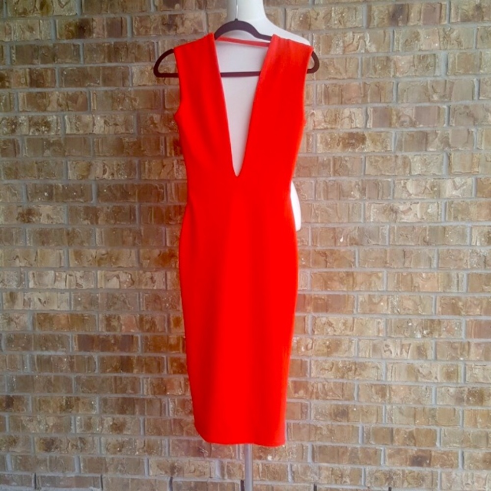 NWT SEXY SOLACE LONDON Red Dress - Size 2 🔥🔥🔥